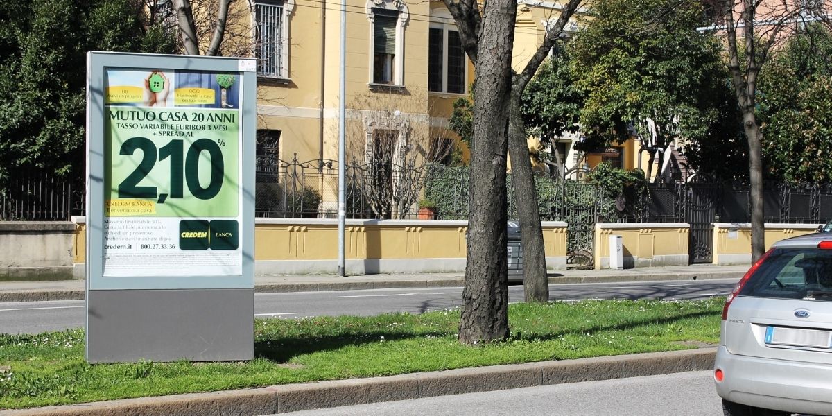 affissioni a bologna